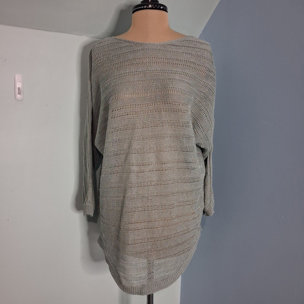 Tahari 100% Linen Knit Sweater Sage Green Dolman Sleeve Curved Hem Medium
